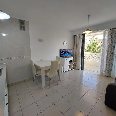 Apto. Playa Honda, Las Americas, C;piscina Y Tenis * Arona (Tenerife)